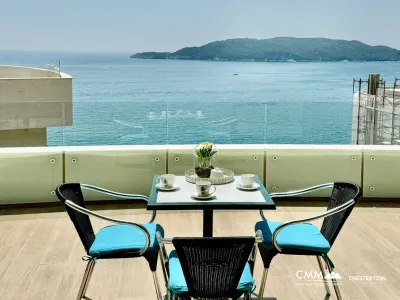 Luxus am Meer: Elegante Wohnung in Rafailovici mit Panoramablick